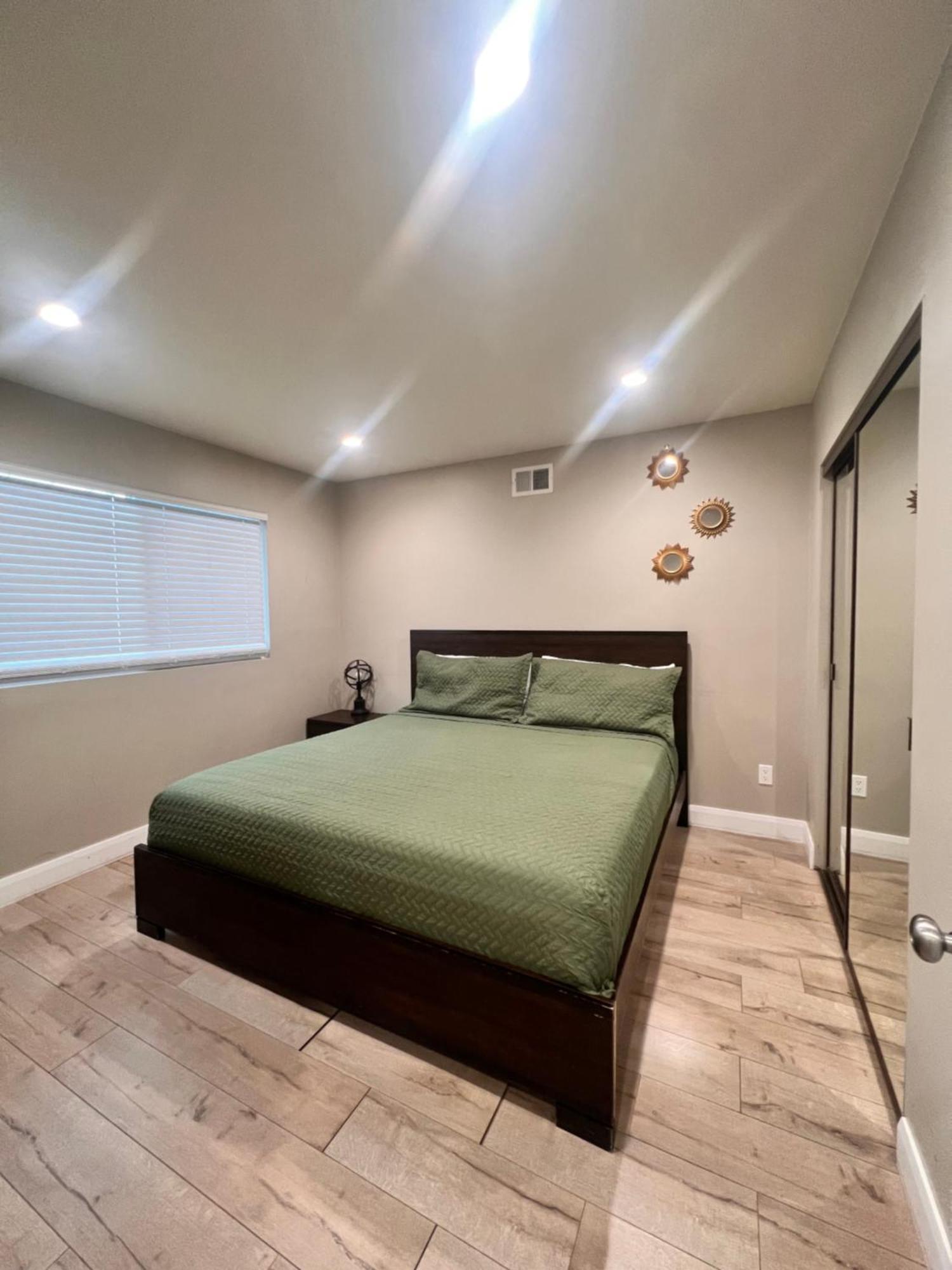 11640 Gothic Avenue Vila Los Angeles Exterior foto